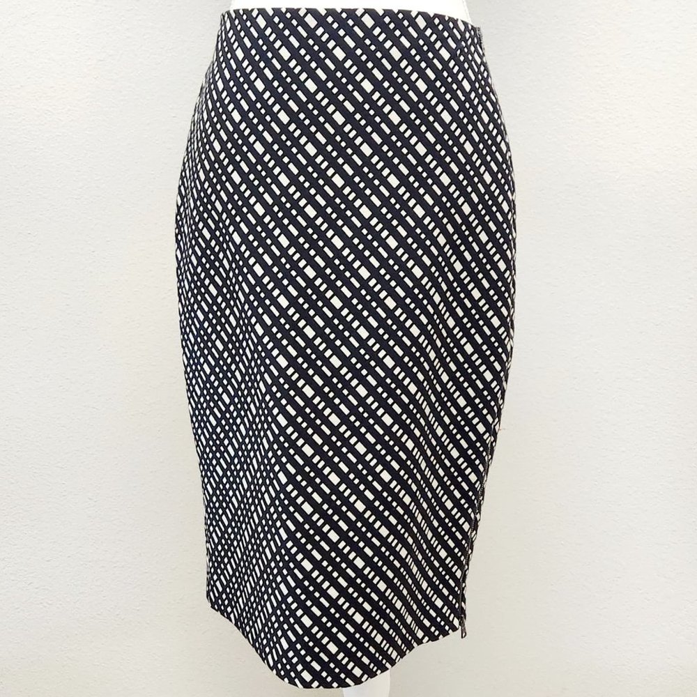 Express Black/White Pencil Skirt w/Double edge Zipper